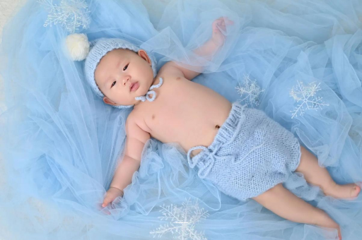 灯塔孕妇肚子上长红点